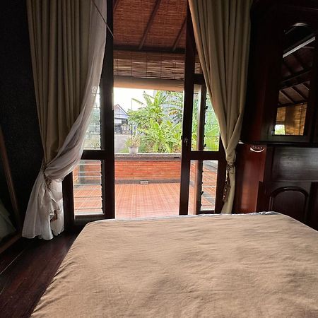 Giri Hill Homestay Nusa Dua  Buitenkant foto