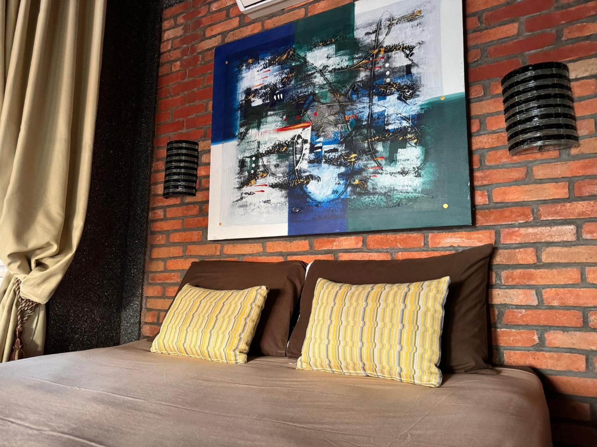 Giri Hill Homestay Nusa Dua  Buitenkant foto