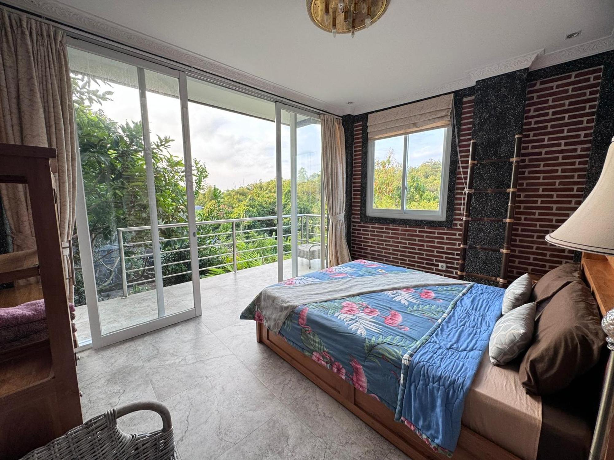 Giri Hill Homestay Nusa Dua  Buitenkant foto